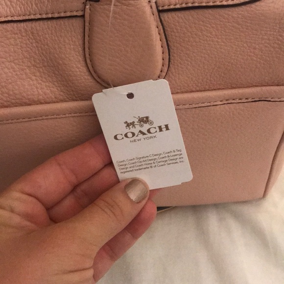 NWT Coach pebbled leather bnt satchel - peach rose - Picture 6 of 6